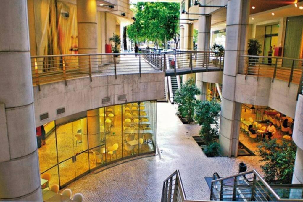 Av. Da Liberdade Comfortable Apt With Balcony ลิสบอน ภายนอก รูปภาพ