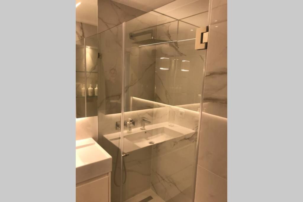 Av. Da Liberdade Comfortable Apt With Balcony ลิสบอน ภายนอก รูปภาพ