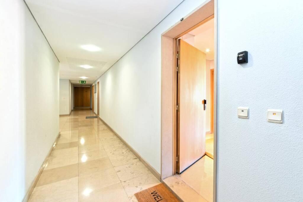Av. Da Liberdade Comfortable Apt With Balcony ลิสบอน ภายนอก รูปภาพ